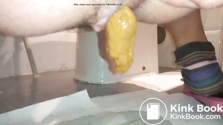 My spanish wife pooping - video 3