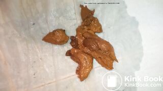 My spanish wife pooping - video 3