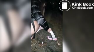woman pooping outdoor - video 23