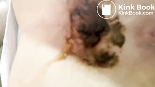 Blonde piss, shit, grool and masturbate