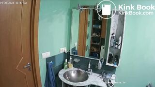 Woman pooping in Toilet 101