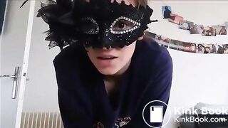 Francaise chie devant sa cam