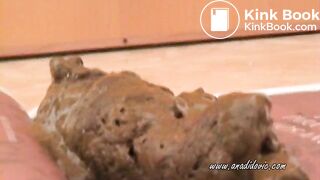 She takes a fat dump on a book