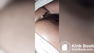 Ebony poo pants - video 2