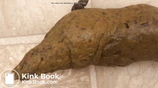 Hot chick drops desperate shit