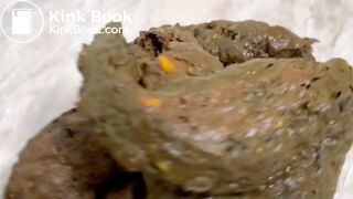 Massive creamy poops 8