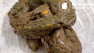 Massive creamy poops 8