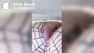 Tattooed milf takes a shit 5