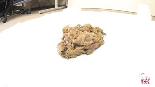 Jap cute girl shit on the floor