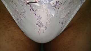 Put on that shited tutuanna cat patter and play again!