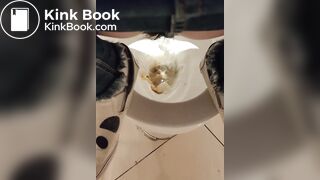 girl diarrhea filming