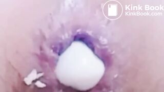 KOREAN GIRL LAYING EGG2 메추리알