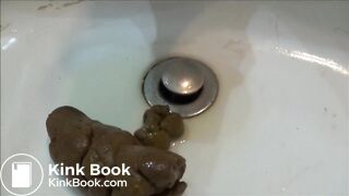 her gorgeous body gives out a great brick of shit