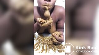 Ebony Scat - video 20