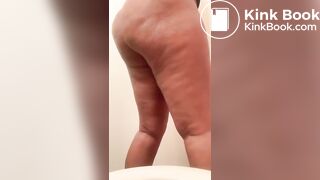 Same Ebony Black Girl Pooping