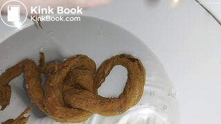 Korean girl pooping - video 40