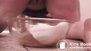 Southern lady desperation into a bowl.