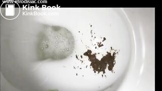 sexy girl pooping - video 78
