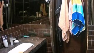 Girl pooping toilet - video 9