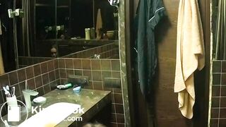 Girl pooping toilet - video 9