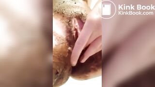 Gf smearing poop