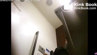 toilet voyeur - video 29