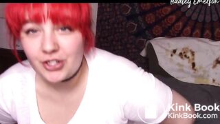 Girl Farts and Has to Poo While on Cam