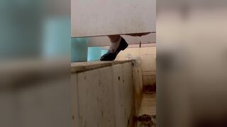 chinese girl pooping voyeur 29