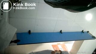 Chinese_Lady_In_Toilet