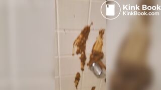 Messy shower shit