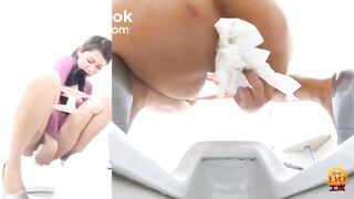 jap girl push hard to poop