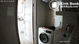 Woman pooping in Toilet 70