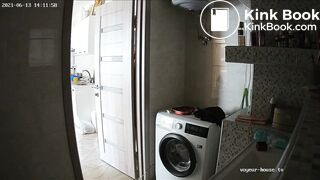 Woman pooping in Toilet 70