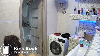 Woman pooping in Toilet 70