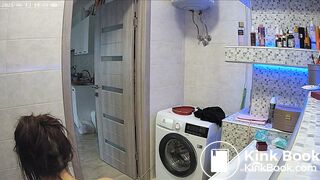 Woman pooping in Toilet 70