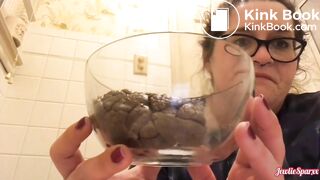 Jewlie’s Shit Bowl