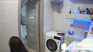 Woman pooping in Toilet 69