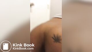 Redbone taking a shit