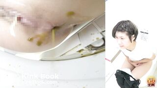 women has a liquid diarrhea