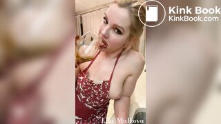 Pretty girl poop and eat