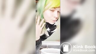 classyngassy toilet 6