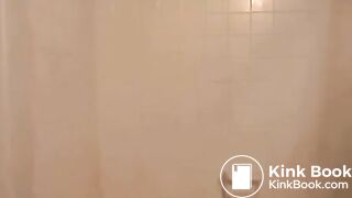 Sexy blonde scat smearing