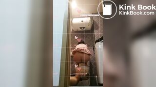 Chinese queen's toilet slave femdom
