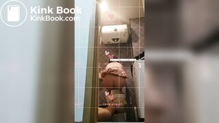Chinese queen's toilet slave femdom