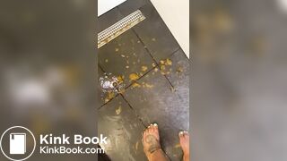 Huge Ebony Scat Soles Smear