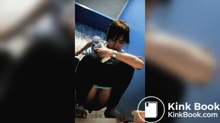 Thai toilet scat - video 2