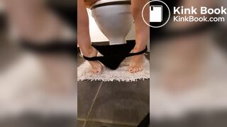 beautiful feet and lots of poop