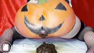Gaping Pumpkin Ass Shitting