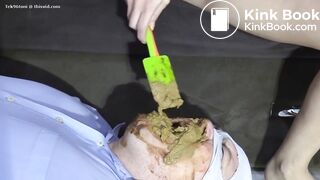 Caca en mi boca video.