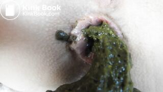 Big creamy green poop